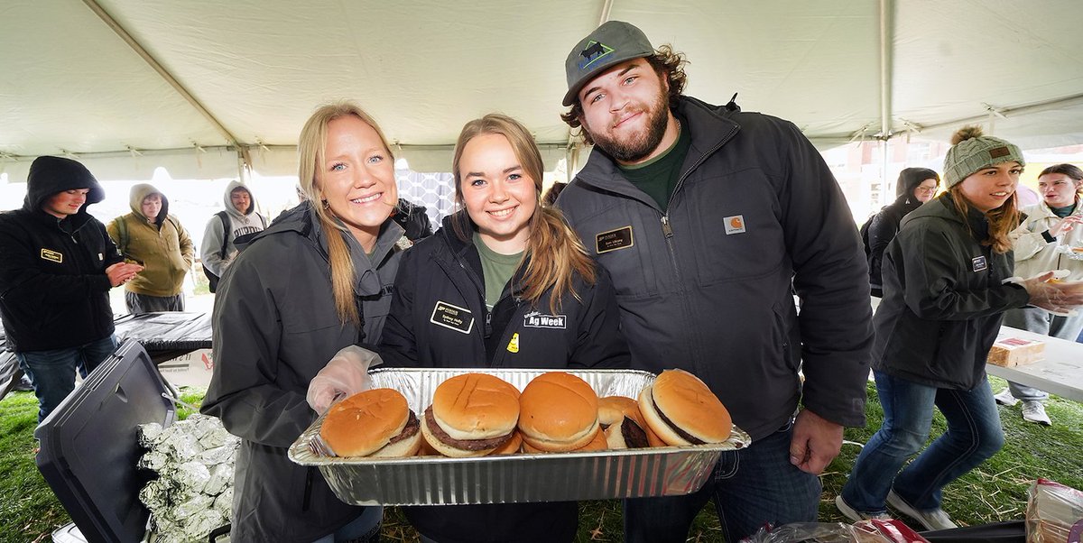 #PurdueAg is committed to educating our community about agriculture, and so are our students! @PurdueAgWeek provided fun and food on Memorial Mall this week as we celebrated how agriculture impacts us all. purdueag.exposure.co/2024-ag-week