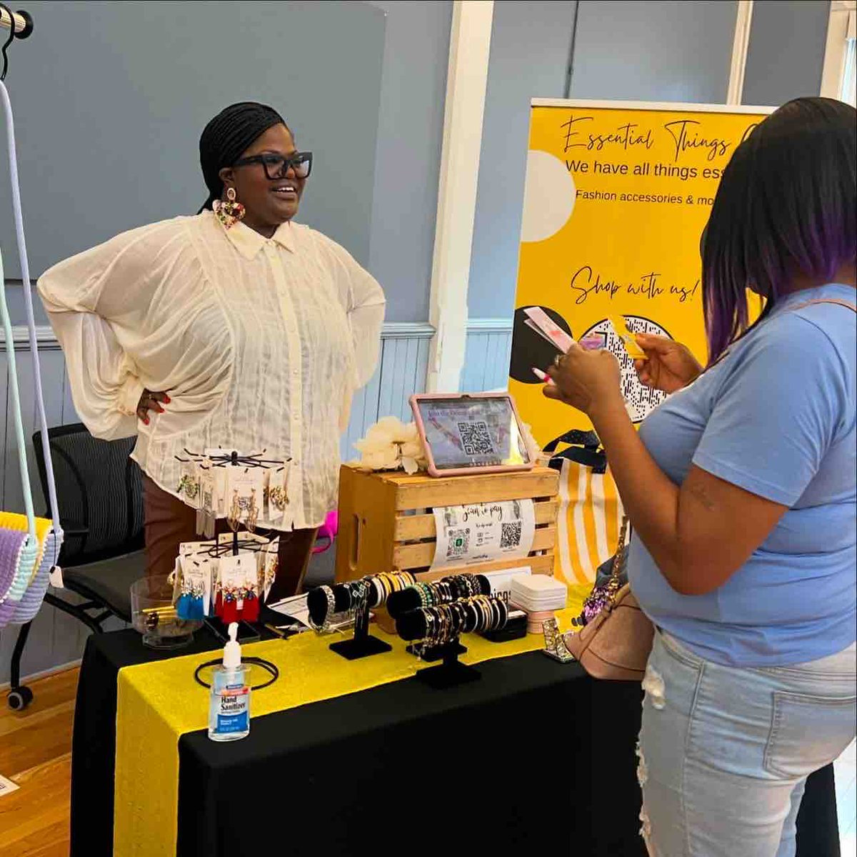 The Chic Guide Cincinnati tweet media