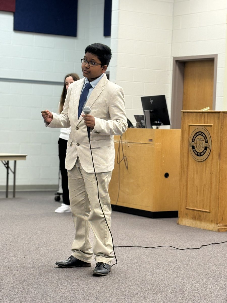 asweetdee's tweet photo. Proud of my students and team at Kilmer! After a fairy tale crime unit stretching across science, civics, and English, selected students presented closing arguments in front of community professionals @kilmercougars @FCPSR2 @fcpsnews @fcpssecliteracy @FCPS_ISD @fairfaxcounty https://t.co/UHceImcrFA