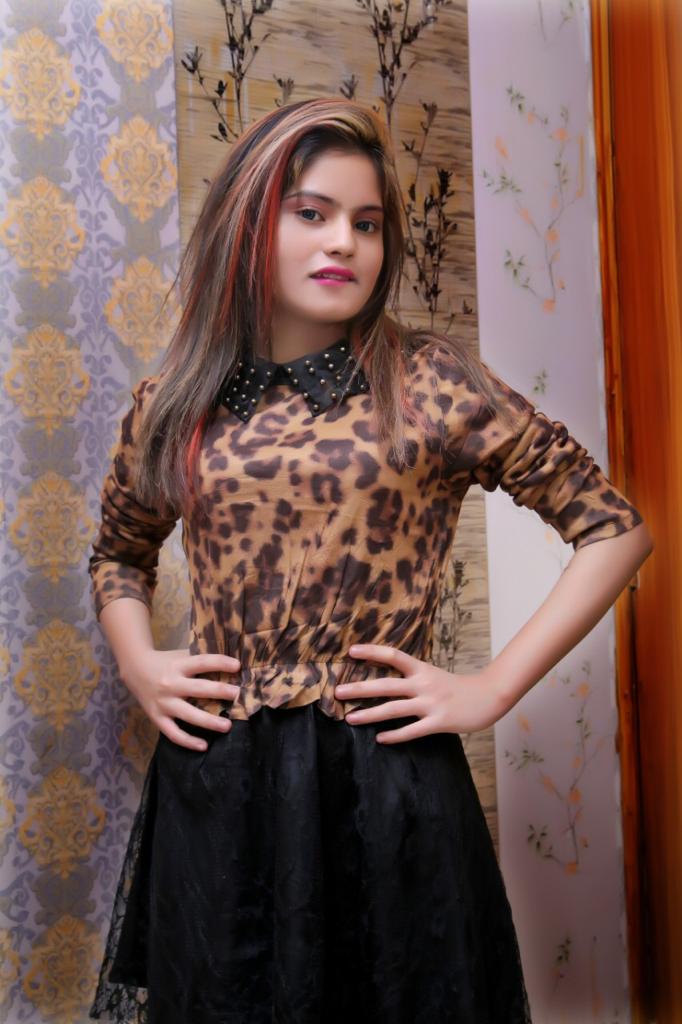 escorts22406's tweet photo. Call Us For Booking 
#Mr Adnan 03214661358
(( Budget is Starting From 35k to 100k+ ))
Best Rates with 100% Satisfaction. 
Booking Time 5pm to 7am
 #lahore #gulberglahore #modeltownlahore #johartownlahore #dhalahore #dhaphase5lahore #DHAPHASE1 #gardentownlahore #faisaltownlahore https://t.co/t4wD6LmccI