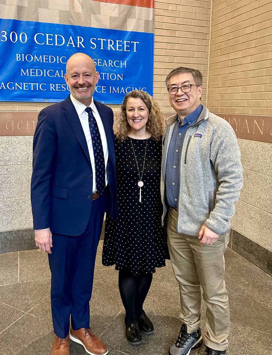 A happy reunion of 3 CWRU PhD grads! So wonderful to catch up with Ben Humphreys @HumphreysLab during his visit to Yale to deliver the Berliner Lecture last week.