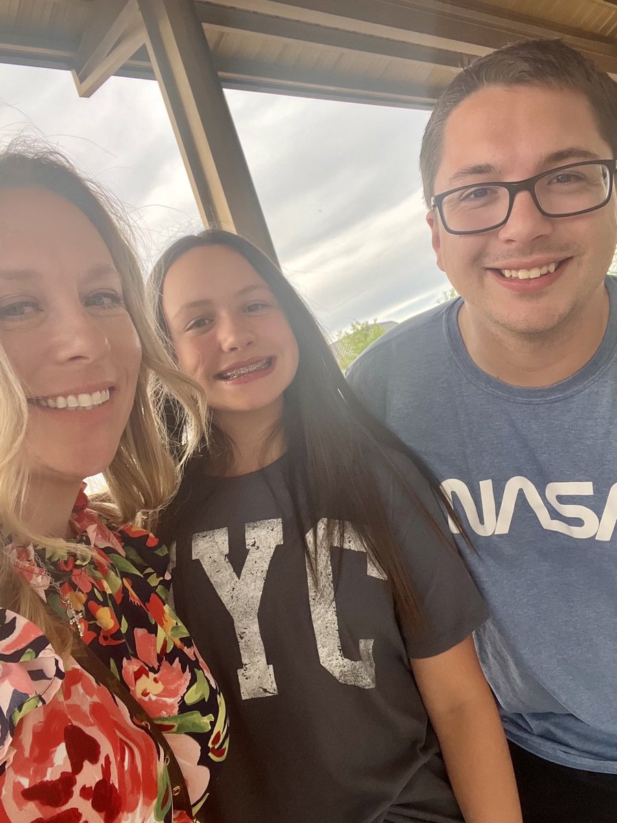 melissa_jharvey's tweet photo. Let the three day weekend begin! #eclipseready https://t.co/wNOQ6jXaag