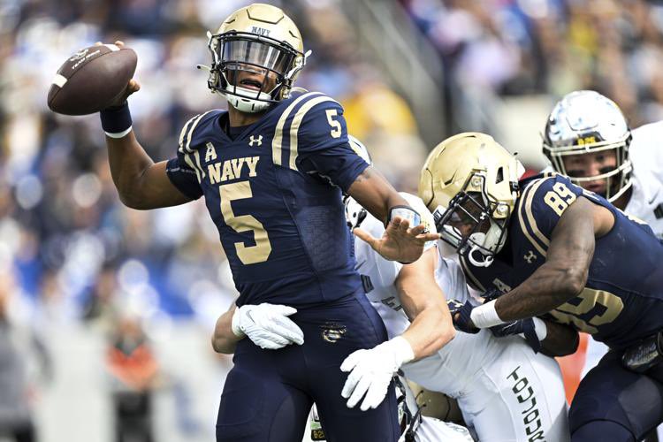 AGTG!!! After a great conversation with @CoachLaurendine I am blessed to receive an offer to @NavyFB. @HarlanHawks_FB @Defcontx7v7 @coachesalas @coach9cg @mikeroach247 @samspiegs @dctf @swiltfong247 @adamgorney @craighaubert @2mge_ @awilliamsusa @gpowersscout @rivals