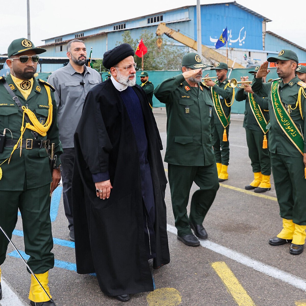 jacksonhinkle's tweet photo. 🚨🇮🇷🇮🇱 “We have never witnessed brutal crimes against children and women in history as we see in Gaza” - Iranian President, Ebrahim Raisi https://t.co/Uv3tCGpPah