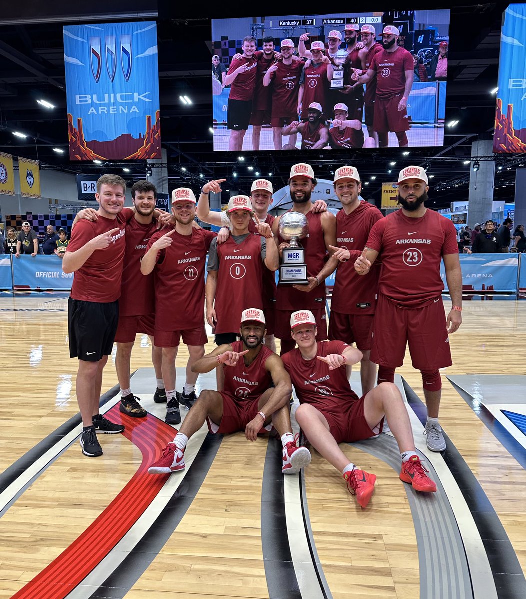 The 2024 Manager Games National Champions, your Arkansas Razorbacks. Congratulations, @uarkmbbmanagers!!