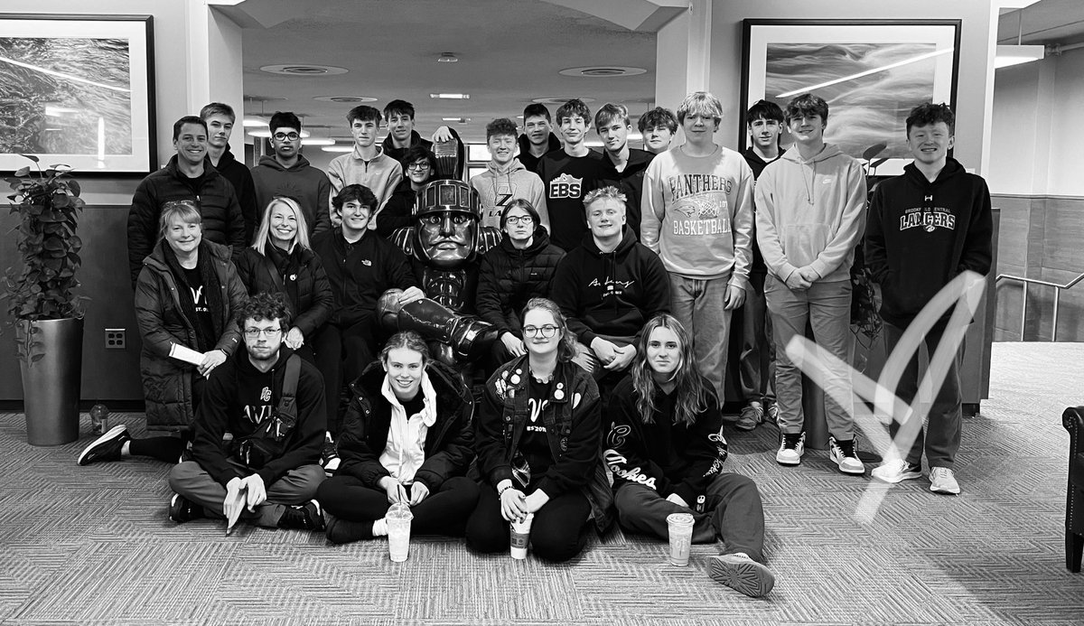 AVID_BCHS's tweet image. And that’s a wrap on the AVID Junior College Trip for the Class of 2025! Extra special thanks to ⁦@reneesmith92⁩ for leading this group to organize and execute a fantastic two days of touring some wonderful college possibilities. The future is bright! #AVIDfamily 🤍💫