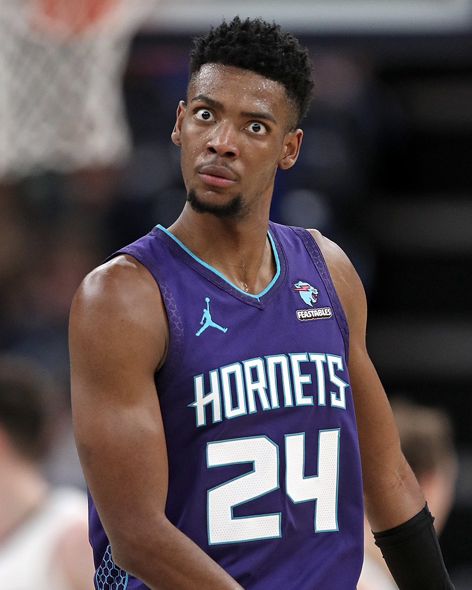 overtime's tweet photo. Brandon Miller just had a PERFECT FIRST HALF 🤯

26 PTS 
10/10 FG 
5/5 3PM https://t.co/3pysH2lYoS