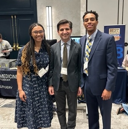 Last Friday Dr. Jakpor, Owda, and Dr. Shahzad Mian had a great time at the @SNMA SimFEST hosted by @umichmedicine. Excited to hopefully see future ophthalmologists from the event at Kellogg Eye Center soon. #MichiganMedicine #SimFest #SNMA #Ophthalmology