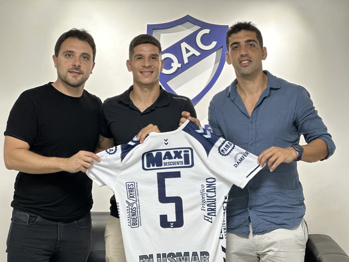 Gracias Iván por confiar en nosotros desde el día 1 en que te fuimos a buscar. Siempre mostraste compromiso con esta camiseta. Gran profesional y mejor persona, el auténtico líder positivo.