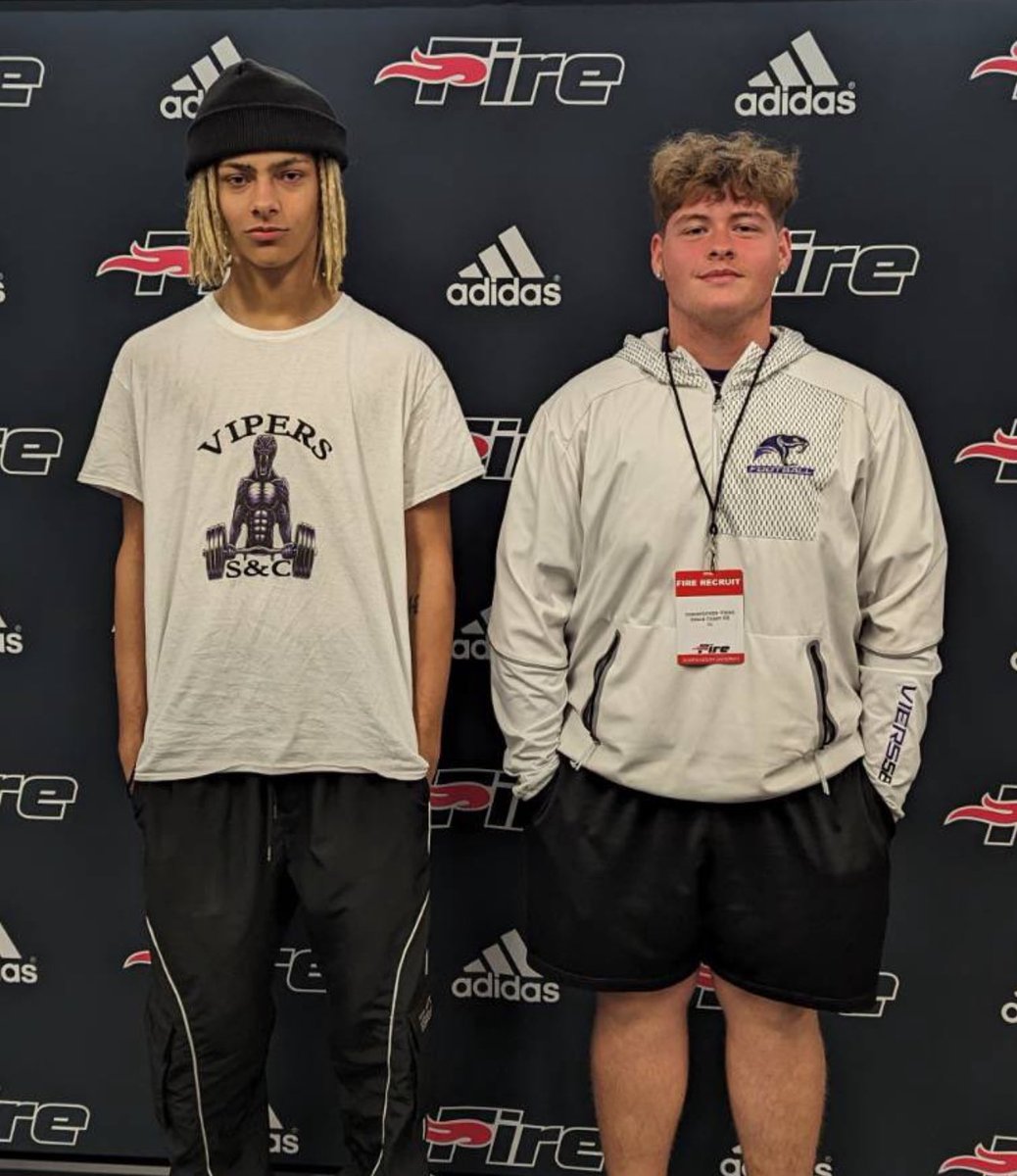 Had a great time at @SEUFireFootball Junior Day with @CoachHenzmann @444LXRE444. Thank you for the invitation! @CoachJakeOwens9 @K_Davis01 @coachkhalilp @CoachHeldreth @schsviperfb