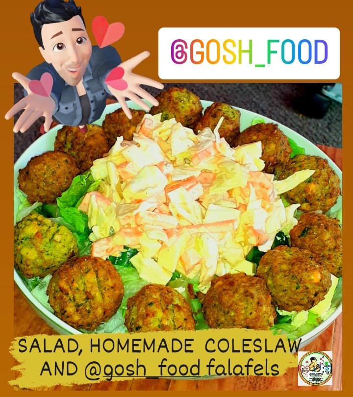 Salad, homemade coleslaw and Gosh Food falafels #itseasy2bvegan 💚😋