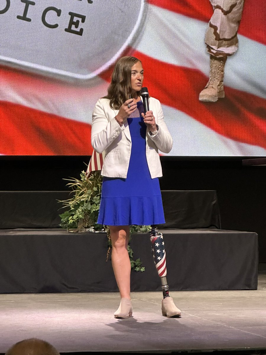 DAVHQ's tweet photo. Thank you to wounded Army veteran and Paralympian @MStockwell01 for sharing her story at a special event co-hosted by DAV Chapter 1 in Sioux Falls, South Dakota! The event will support the local veteran community and undoubtedly inspire those in attendance. https://t.co/A2fm5ohMsJ