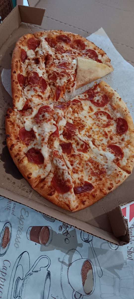 socalD3's tweet photo. Thanks for the pizza dominos https://t.co/bNUVNFY8Hr