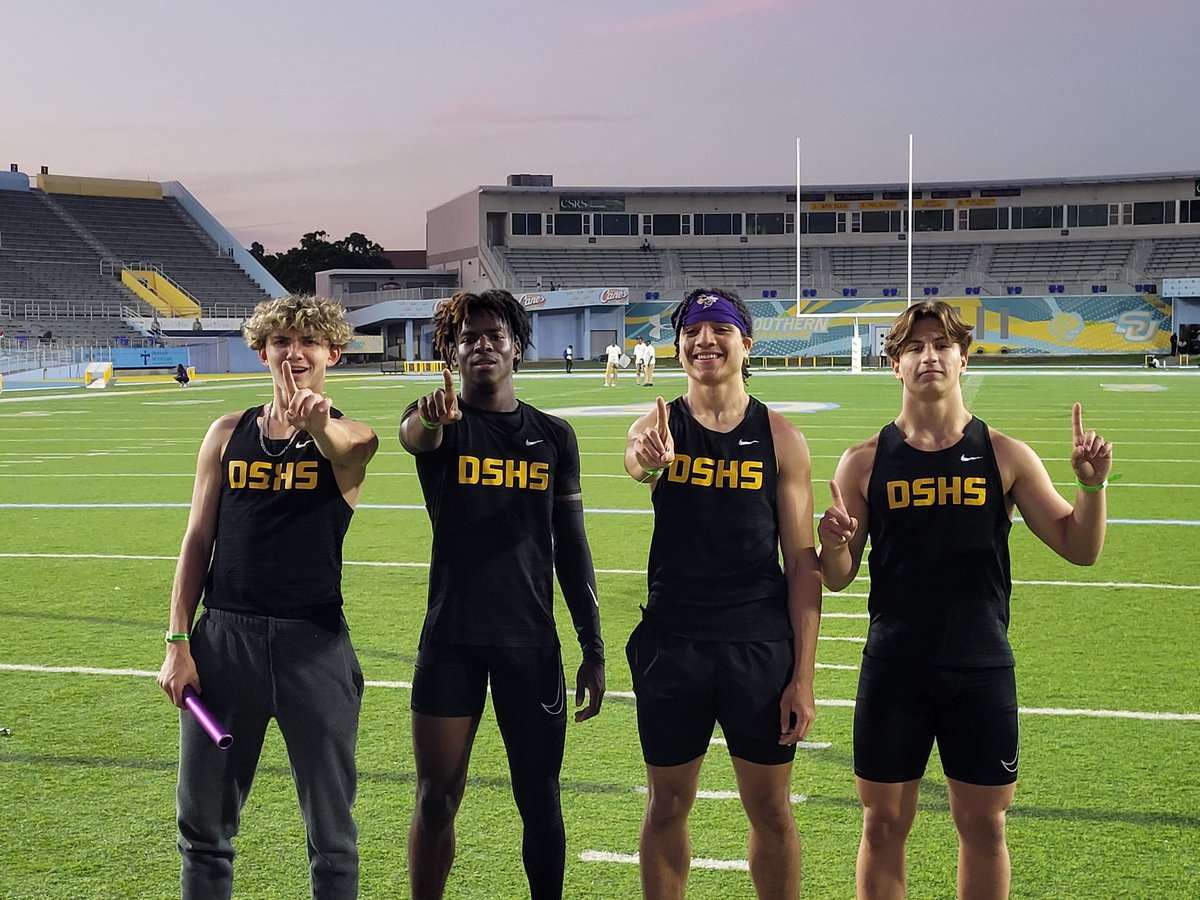 Congratulations to Maurjay White, Brodie Roberts, Rayvious Williams, and Caden Allen for a new DSHS 4x100m relay school record 42.94 in the Meet of Champions @southernuni @DSHSJackets #JacketSpeed #W1nAsOne