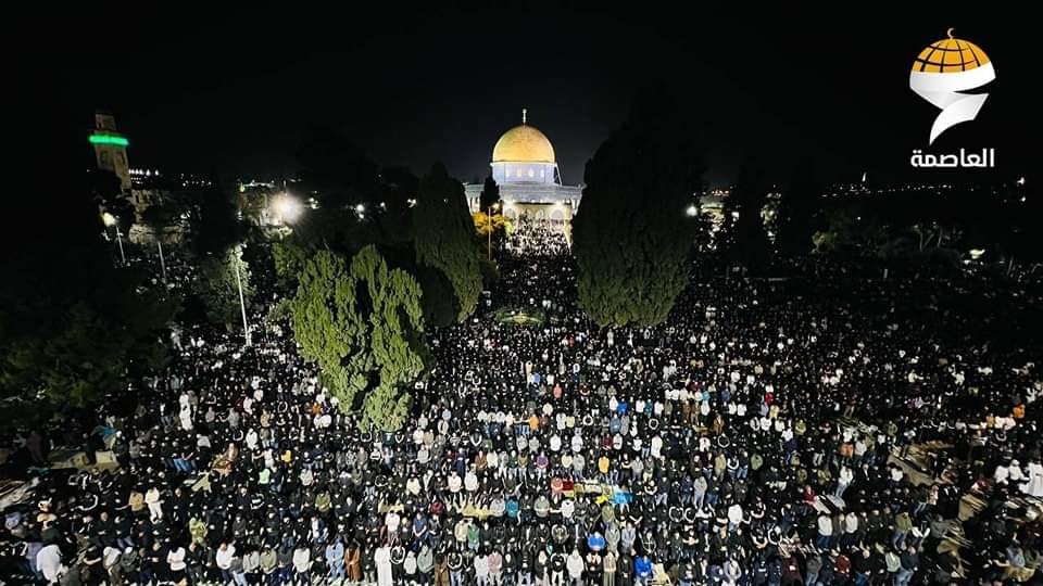 فلسطین میں ستائیسویں شب کا پرنور منظر