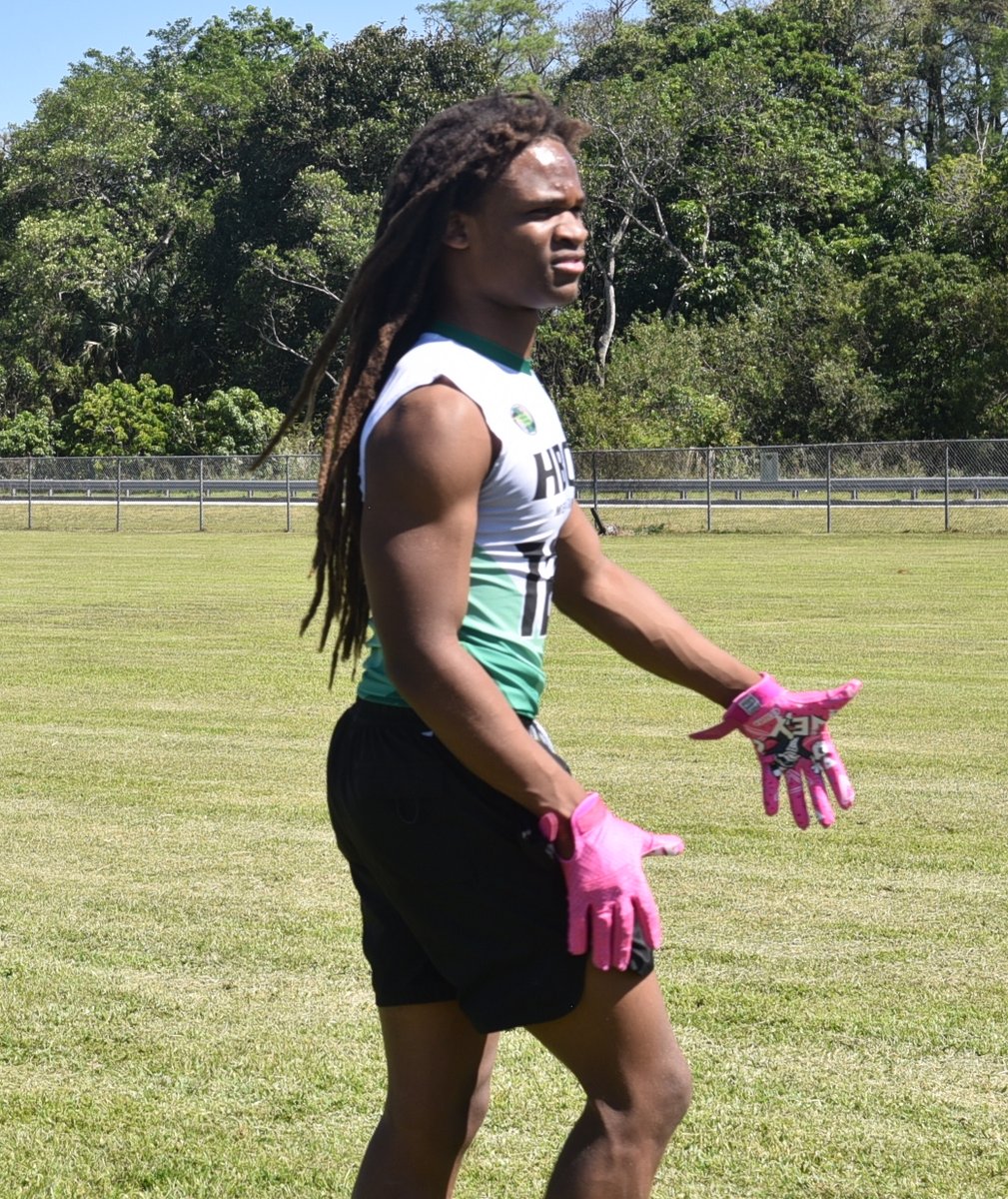 25' Nickel Antonio 'Lights Out' Ward @TonyYoungbull maybe the most explosive DB in South Florida. Kid is a menace, IYKYK! Film dont lie! hudl.com/v/2LqcrG @Coach_Odums