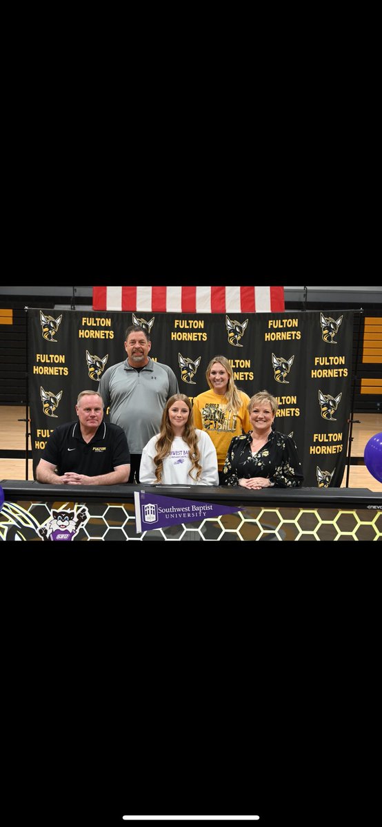 Congratulations to Reagan Echelmeier on her commitment to play Softball at Southwest Baptist University!!!!  💜🤍🐾

It’s a Great Day to be a Hornet!
#FultonProud 💛🖤🐝
<a href="/RodKRCG13/">Rod Smith</a> <a href="/KOMUsports/">KOMU 8 Sports</a> <a href="/NathalieABC17/">Nathalie Jones</a> <a href="/RLCampbell13/">Robby Campbell</a>