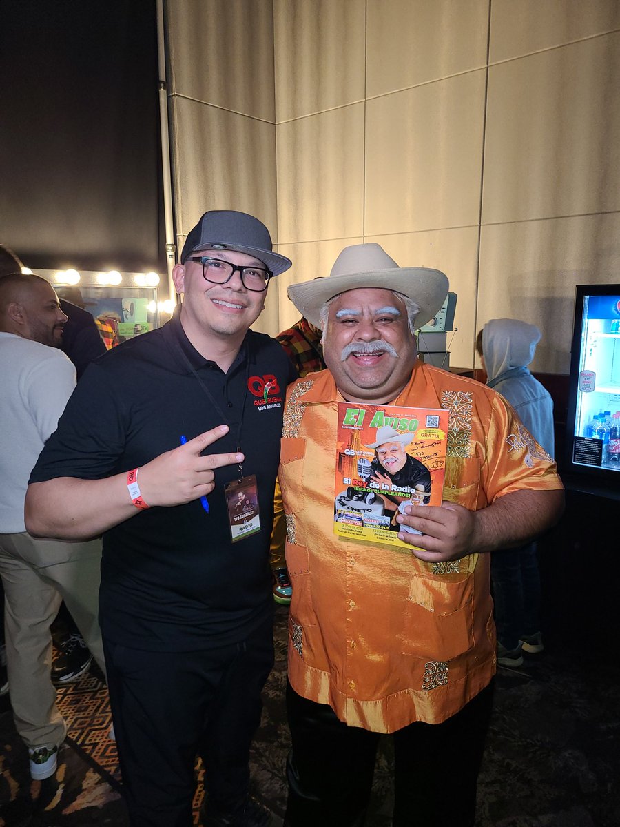 djthrive's tweet image. Happy birthday month to one of the LA Radio greats Don Cheto! You know what time it is!! 🥳 #QueBuena #EstrellaMedia #DonCheto #thrivetime
