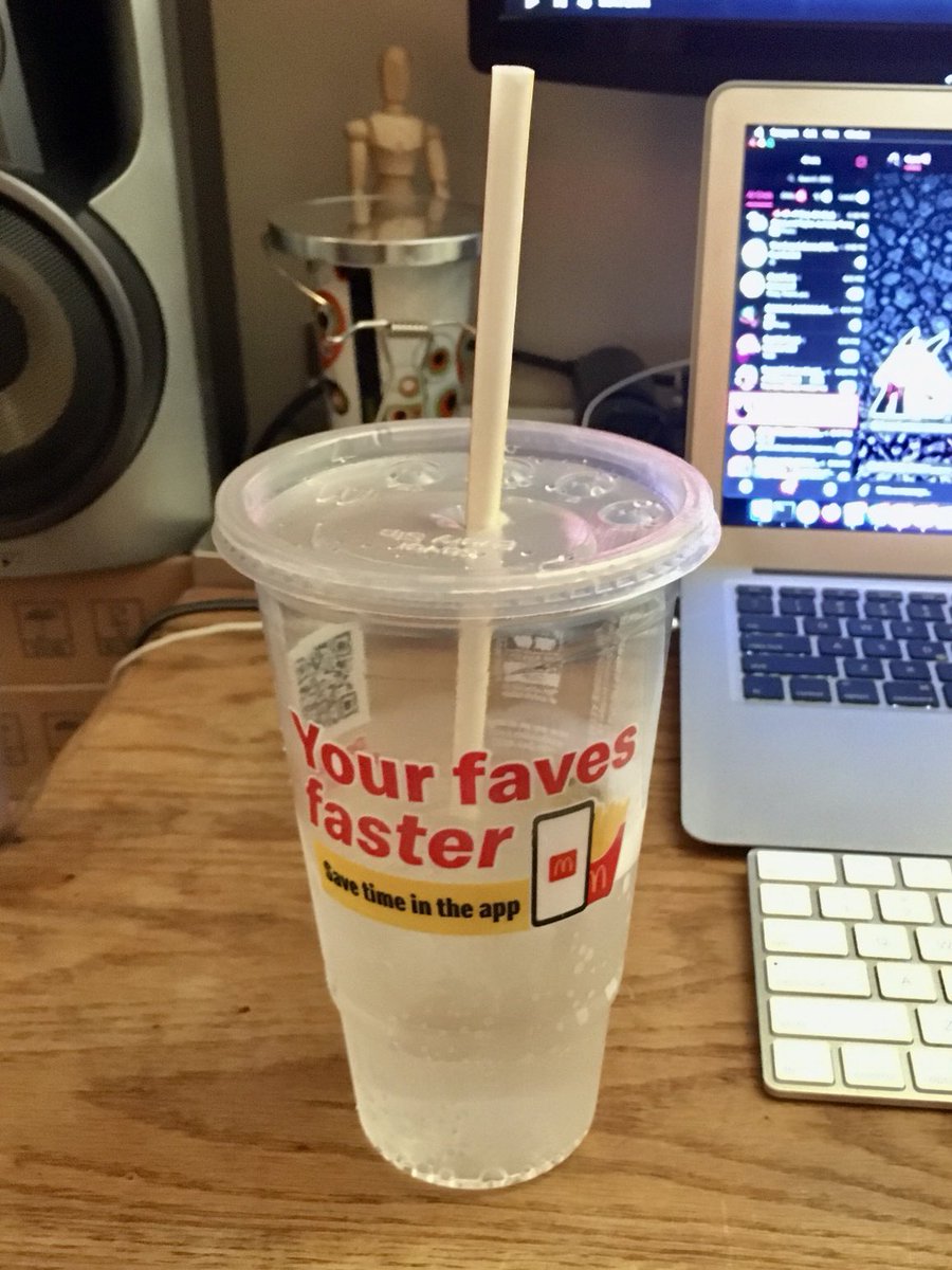 MaowFox's tweet photo. This is a $14 McDonald’s Sprite. 

The app decided to not include anything else I thought I was ordering, and didn’t make it clear. I had this single soda delivered to my house. 

There is no way to contact support about an order through the McDonald’s app. https://t.co/42qZ9eJ9l8