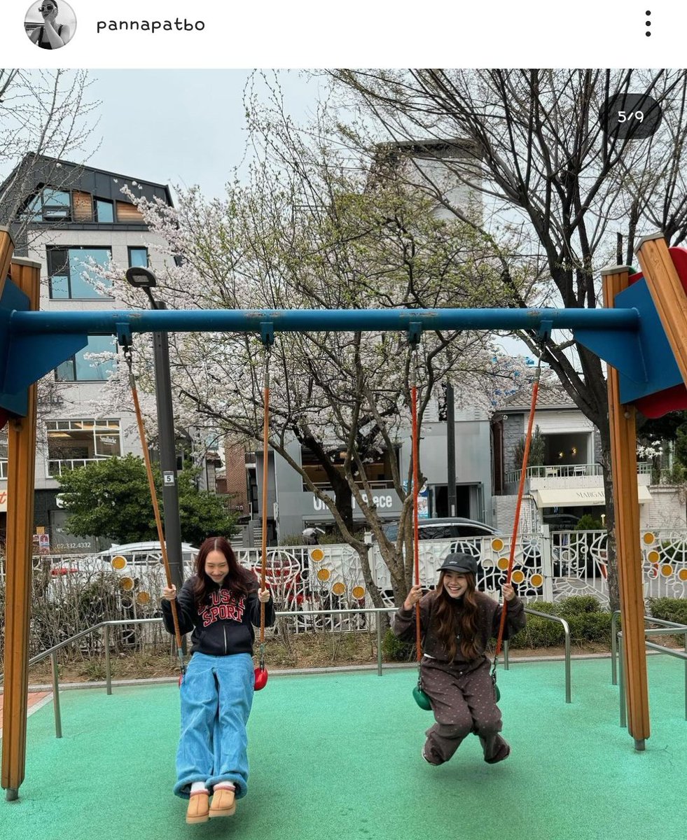 Momee123_'s tweet photo. @stupidfvckingz Mook is not really in that video, why would they take a video together if ppl might see them?ðBoth of them are in Korea now and even @arm_wc is always the shield every time they meet , right @off_tumcial ?ðĪŪ
#āļāļāļāļāļļāļĄāļāļĨ #āļāļāļāļĄāļļāļ #āļāļāļāļāļąāļ #OffJumpol #OffGun #Tumcial #OffMook https://t.co/Ha89QvwfV9
