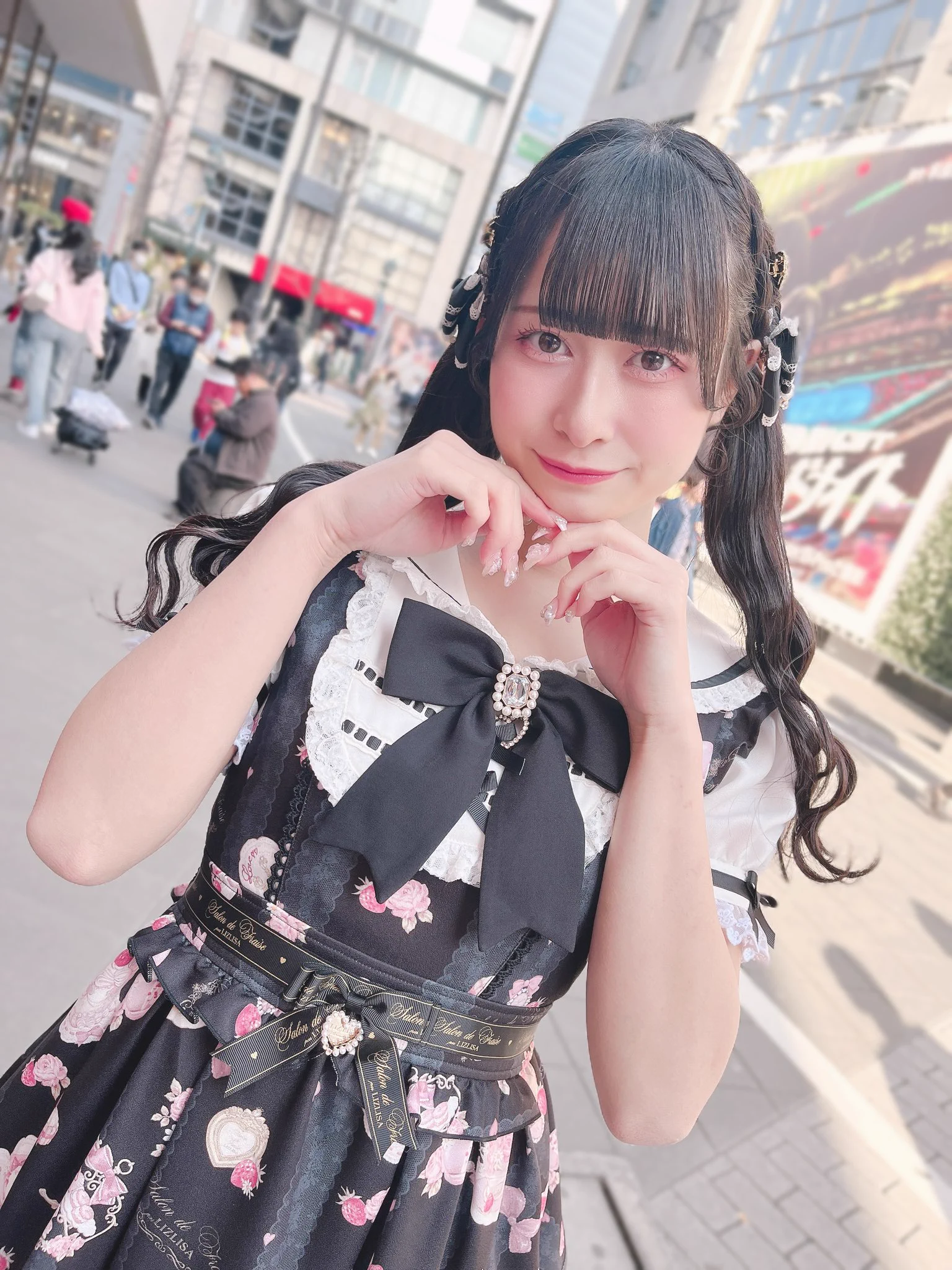 LIZ LISA on X: 