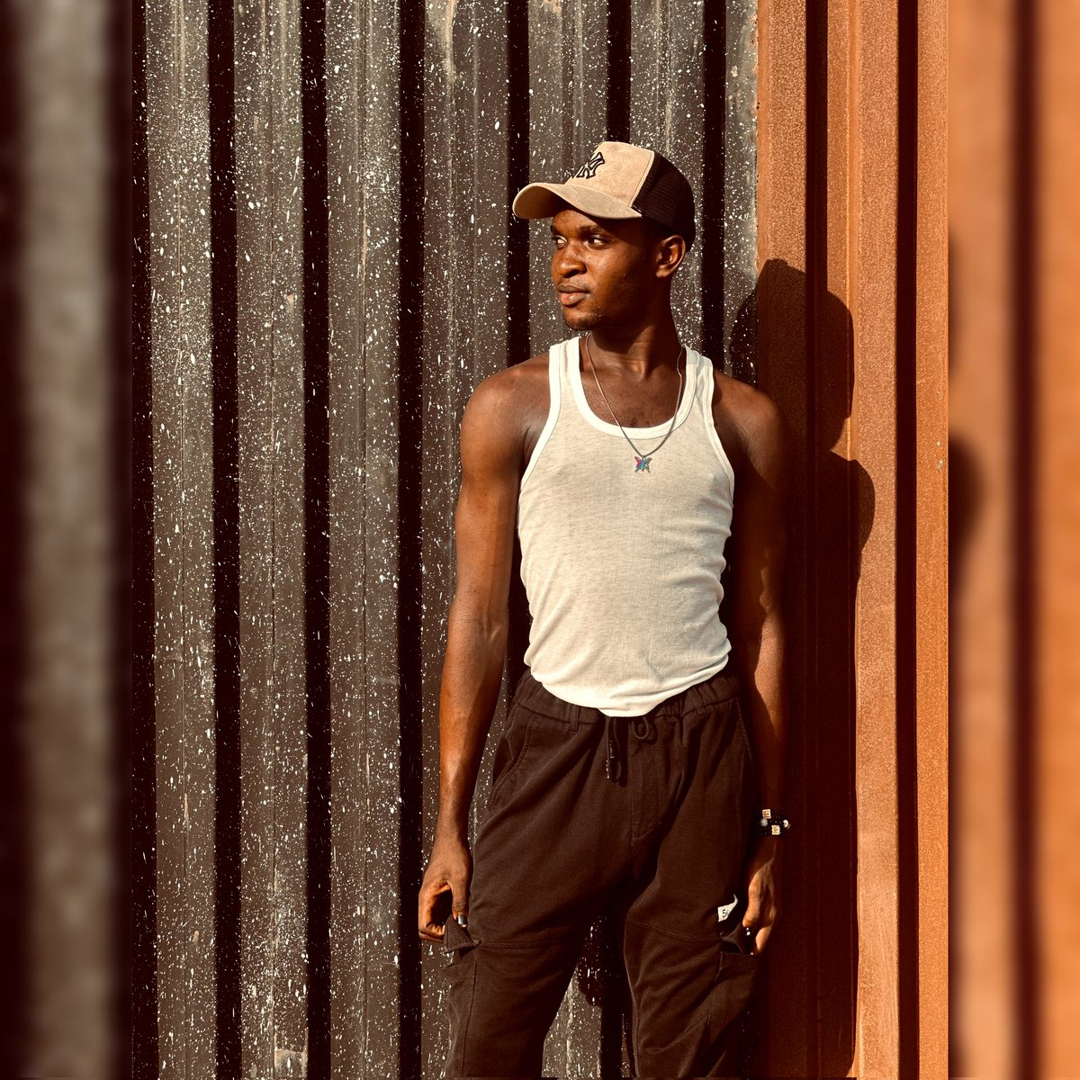 Ayomide1819's tweet photo. #NewProfilePic https://t.co/cB2t0mZwRT