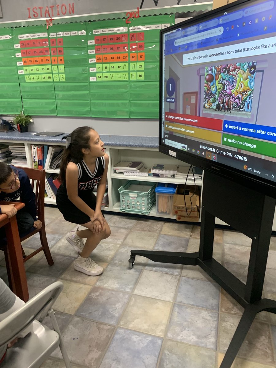 Having some fun playing Kahoot as we wrap up our 10 Day STAAR review. Students competed to see who was the Revising and Editing Master. ⁦@PebbleHillsES⁩ ⁦@PHES_IYoungs⁩ ⁦@MarigelyUrena⁩