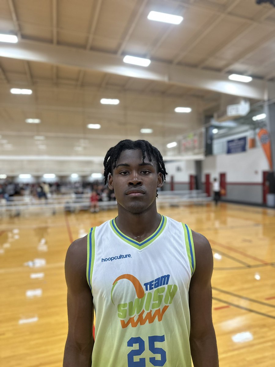 hoopseen's tweet photo. Team Swish looked great to start off their weekend here at our HoopSeen Tip-Off. They had four players scoring in double figures in the win, with Caiden Brewer and Roldjudson Lacossade shining throughout the game, combining for 43 points. Zayden Edwards and Aiden Portee also had a very good showing, despite the loss for ATL Pivot.