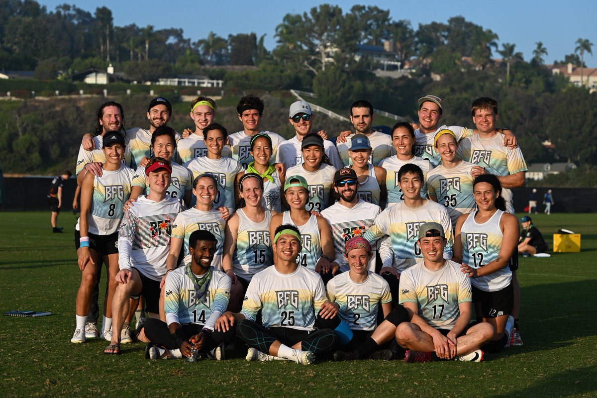 SEASON RECAP/STAY TUNED: Our 2023 season was an absolute blast, and we are pumped for 2024 🅱️👩‍👧‍👧GE.

After taking home 1st at PEC, 2nd at US Open and Pro Champs, we finished with a 🥉 at Nationals!

Stay tuned for '24 tryout info!! We want you 🫵 to come show us what you 🫵 got 💙