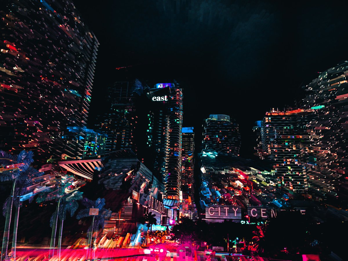 And not many know but he was a big supporter and airdropped this collab with myself and <a href="/DrThoughtcrime/">Dr. Thoughtcrime 🦉</a> to thousands who signed up at the Solana Spaces physical location (pre-<a href="/drip_haus/">DRiP 💧</a>).