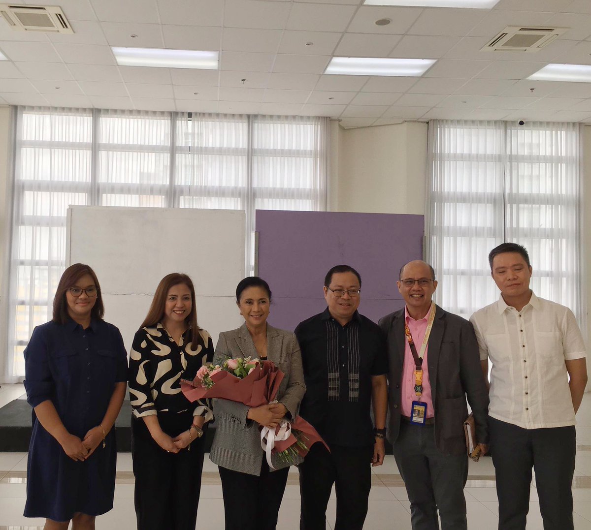 EX-VP LENI IS AT UST LOOK: Former vice president Leni Robredo is here at the Frassati Building to deliver a speech at a community development event aimed at women empowerment. The event, titled 'Girl talk: The AScension of a Modern Filipina Hija,' is a project by the UST…