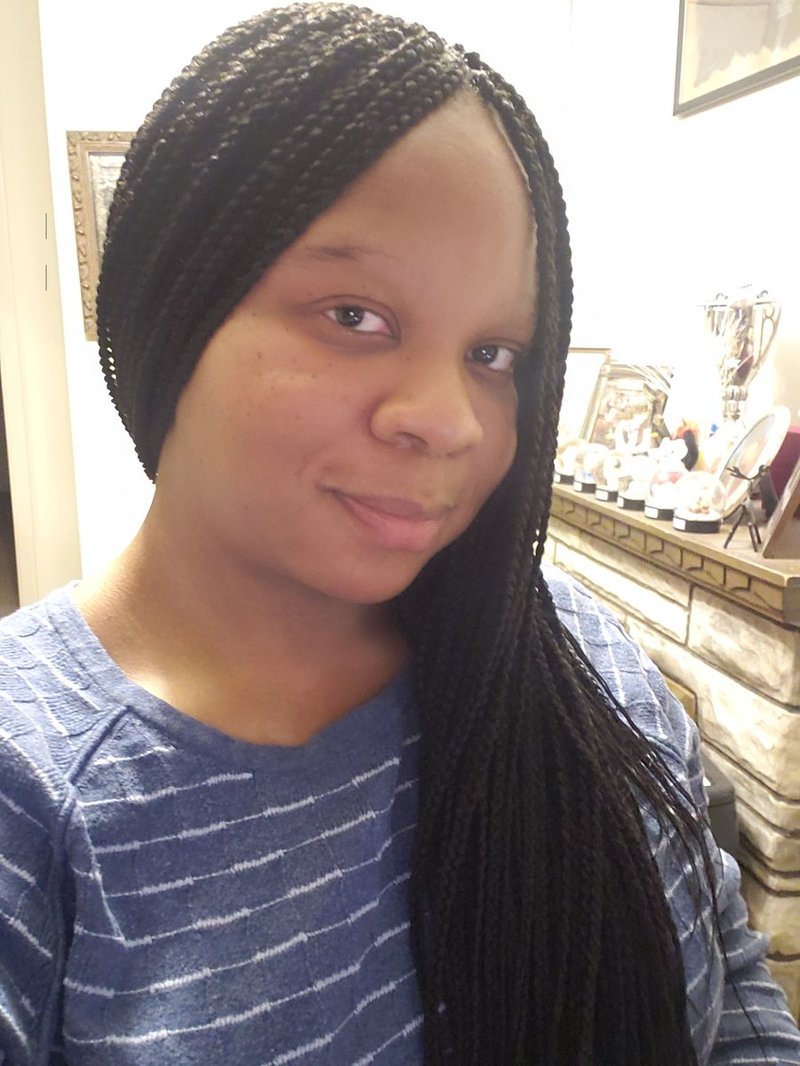 Back to my signature style! Thank you to my ladies for letting me into the shop today to get my hair done! #protectivestlye #boxbraids #signaturestyle