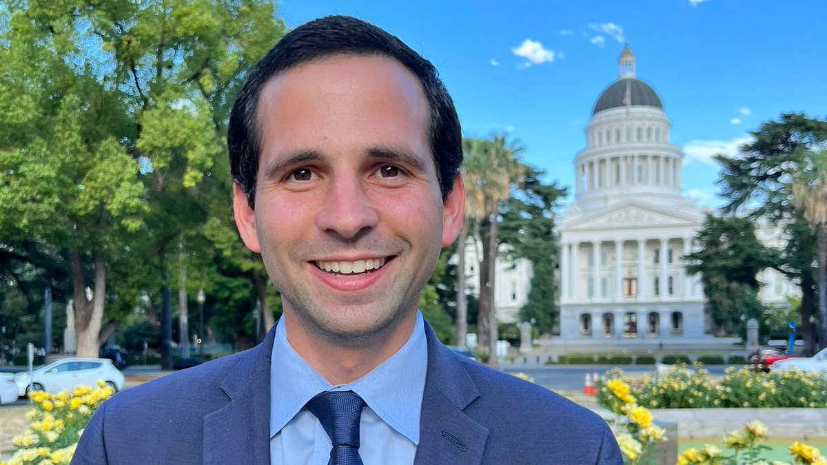 This week on #InsideCAPolitics: -@LondonBreed on crime in San Francisco and fighting its 'perception' problem -@ChrisStirewalt on the presidential race and life after Fox News -@EytanWallace on the partial budget deal Join @FrankBuckleyTV & @NikkiLaurenzo this weekend.