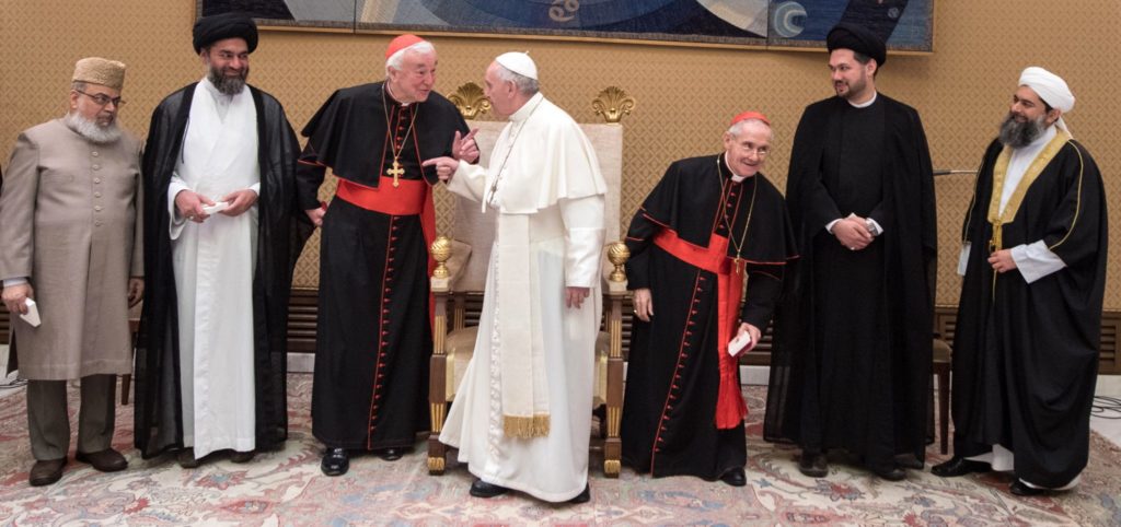 Michael_J_Matt's tweet photo. According to Francis, all religions (other than unadulterated Catholicism) are worthwhile and can contribute to the common good and the promotion of peace. Jesus and Francis cannot both be right, for they are fundamentally opposed to each other on this point, which is central to all religious considerations: https://t.co/nHWmgpjoDu