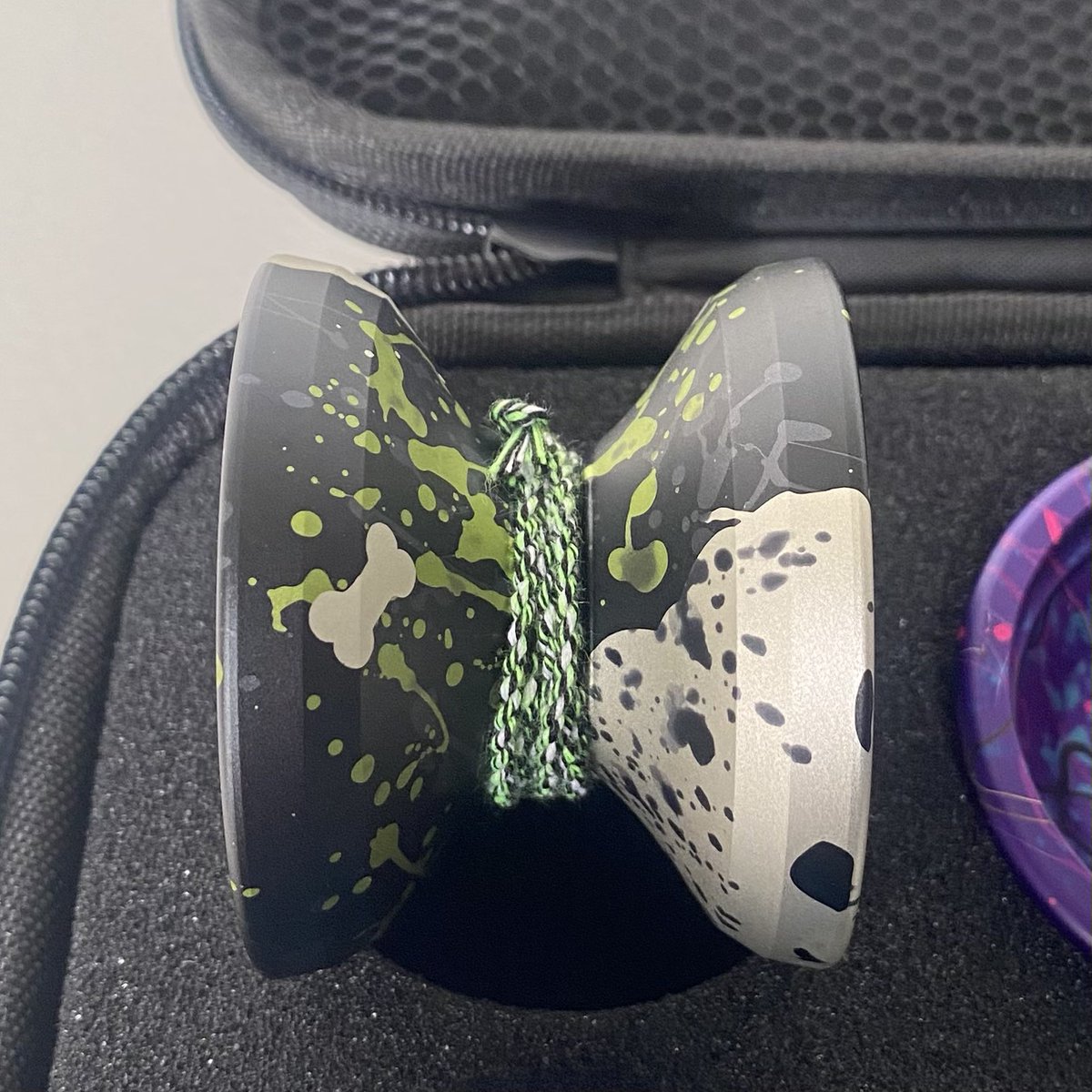 R4o4oo's tweet image. Conspiracy (Arlo Edition)
#Monkeyfingerdesign