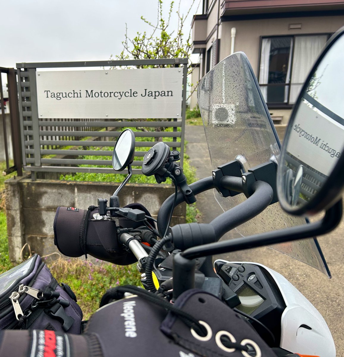 1e52ec24c60a4a5's tweet photo. セローが2年になるので点検をして頂きに来ました!🏍
#TMJ
#TaguchiMotorCycleJapan https://t.co/mm8ccesDrE