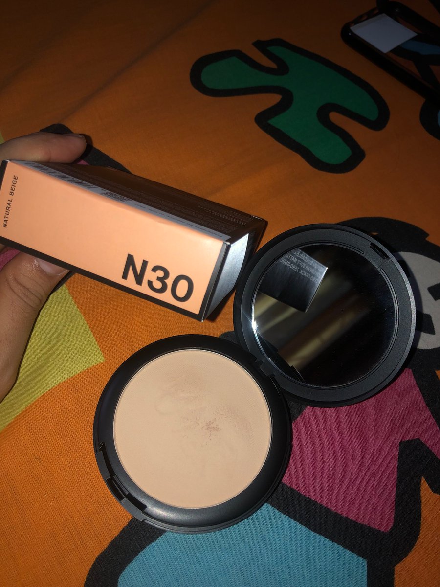 skinkeranyuk_'s tweet photo. WTS 
Makeover powerstay matte powder foundation shade N30. Aku jual lagi karena shade ini abu2 di aku:( . Baru dipake untuk test aja kok.  Aku jual 130k, harga beli 182k. Free ongkir area Jabodetabek.

#WTS #MAKEOVERPOWERSTAYMATTEPOWDERFOUNDATION #MAKEOVER https://t.co/FYJRBiM4Se