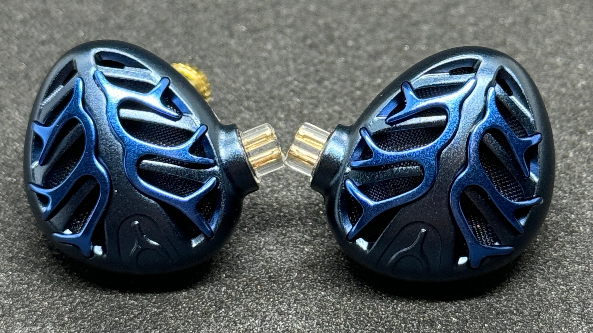 TRN Azure Dragon ケーブルおまけ付き TRN Azure Dragon ケーブルおまけ付き ファーストインプレ：TRN Azure