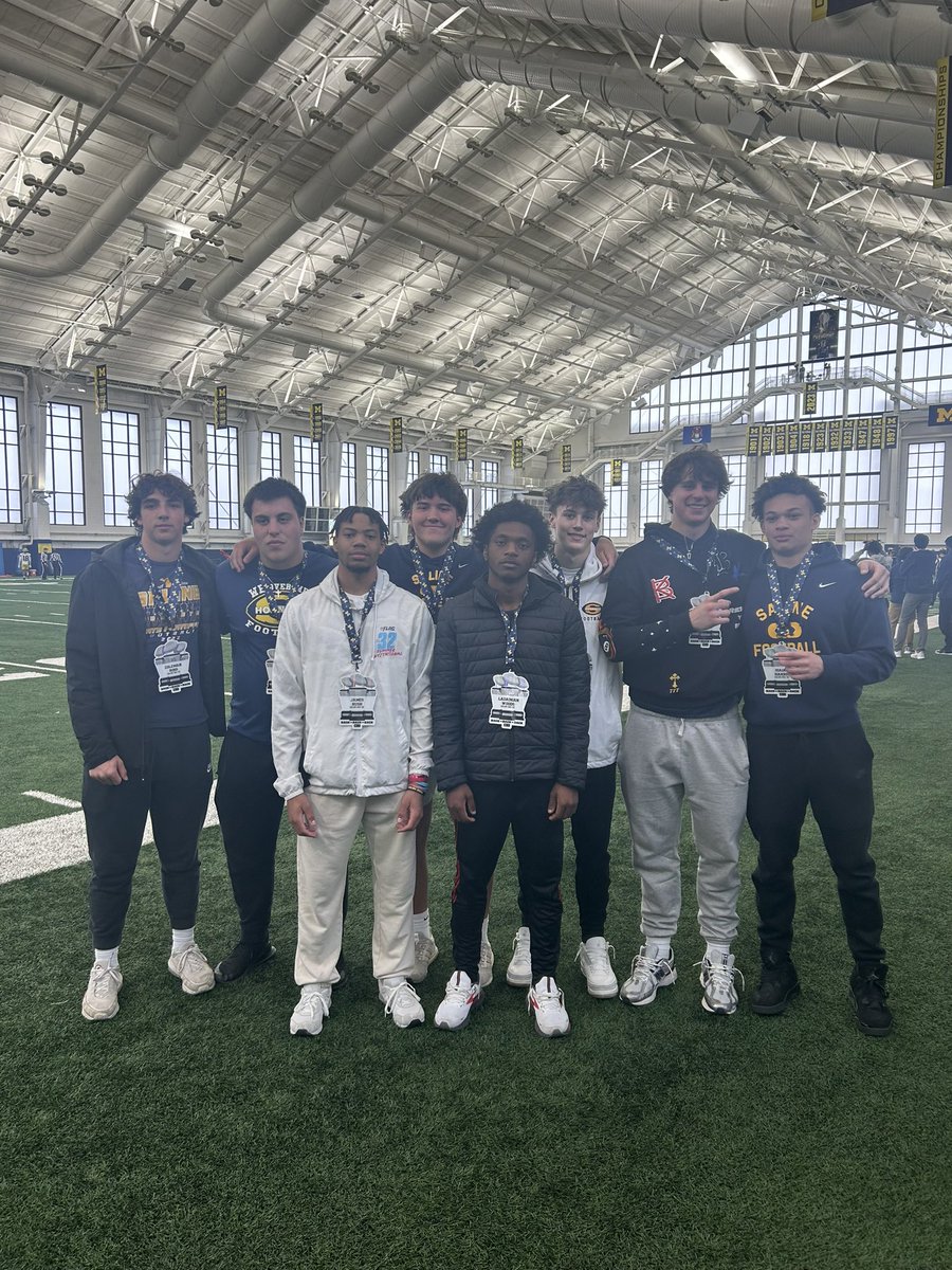 Had a great time at UM today. Got a chance to watch practice and meet the coaches. Thank you for having us out and I can’t wait to get back on campus! @UMichFootball @Coach_SMoore @CoachWinkUM @19Bellamy @cderute @itskaylij @AKarsch_UM @UMichCoachEspo @SalineFootball