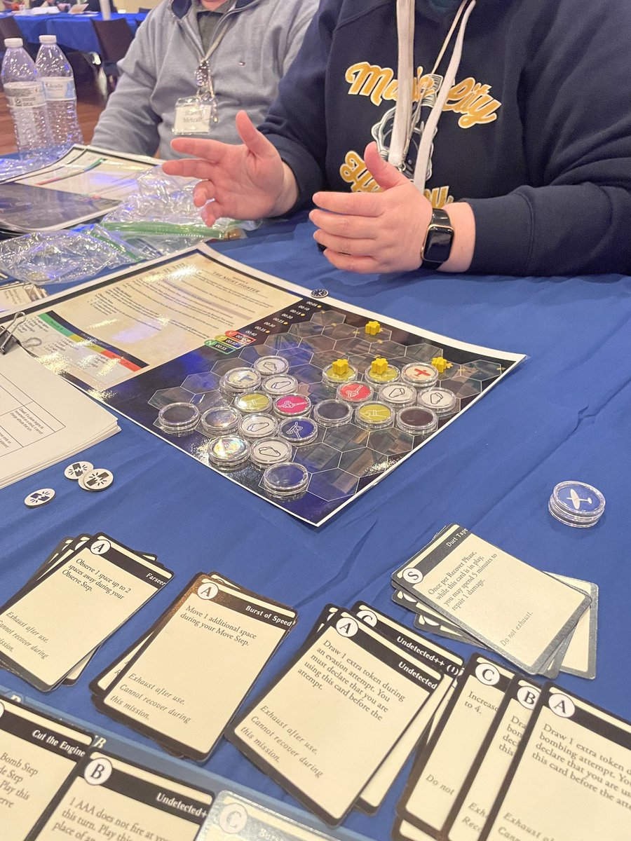 Foster the Meeple tweet media