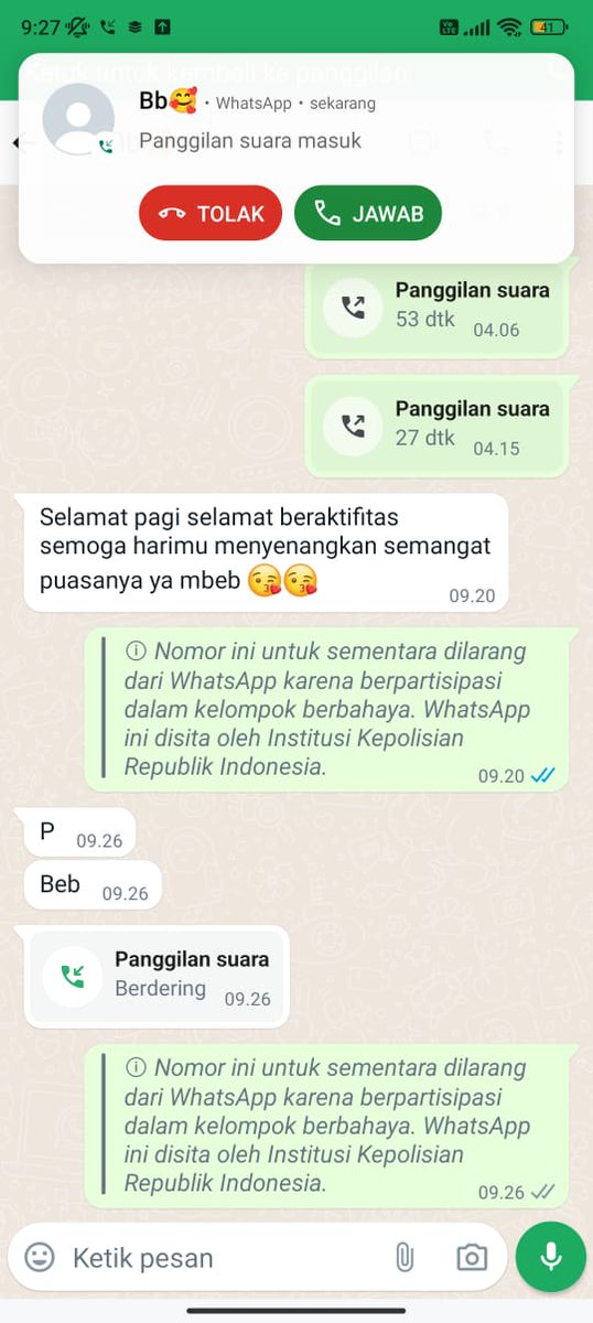 _allegraside_'s tweet photo. @tanyarlfes Tunangan aku padahal lagi kerja langsung panik nelponin semua wa aku, pas dikasih tau dia langsung ngakak 🤣🤣 https://t.co/RCe6VgUXCX