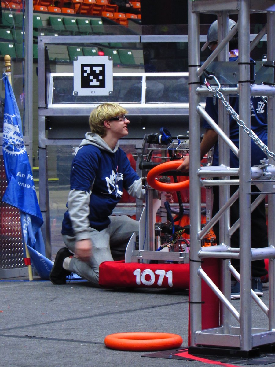 Team MAX 1071 tweet media