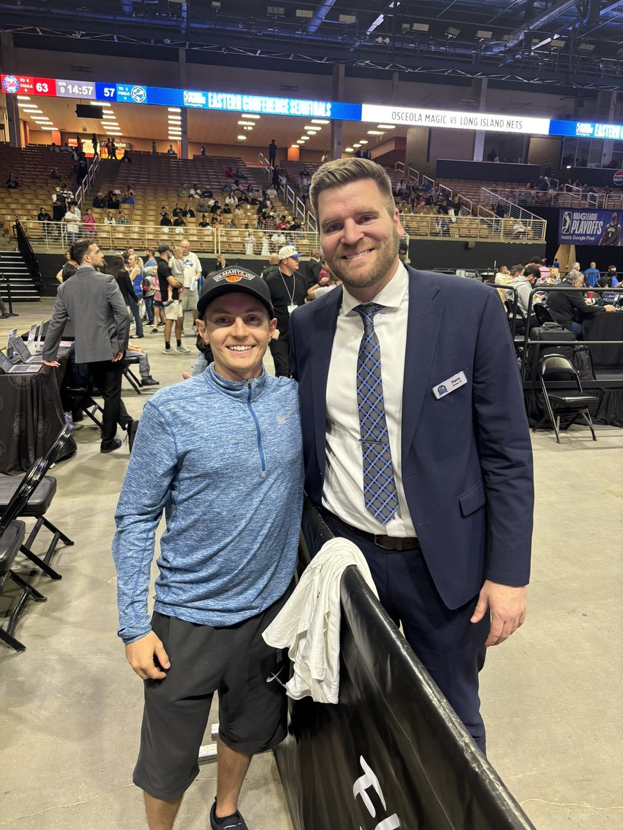 Great catching up w/ @OsceolaMagic team President. Tough @nbagleague playoff loss tonight but he’s going 2 have this place rocking in the years to come. Incredible atmosphere & great time watching some NBA talent Thankful 4 relationships & fun to watch great people succeed