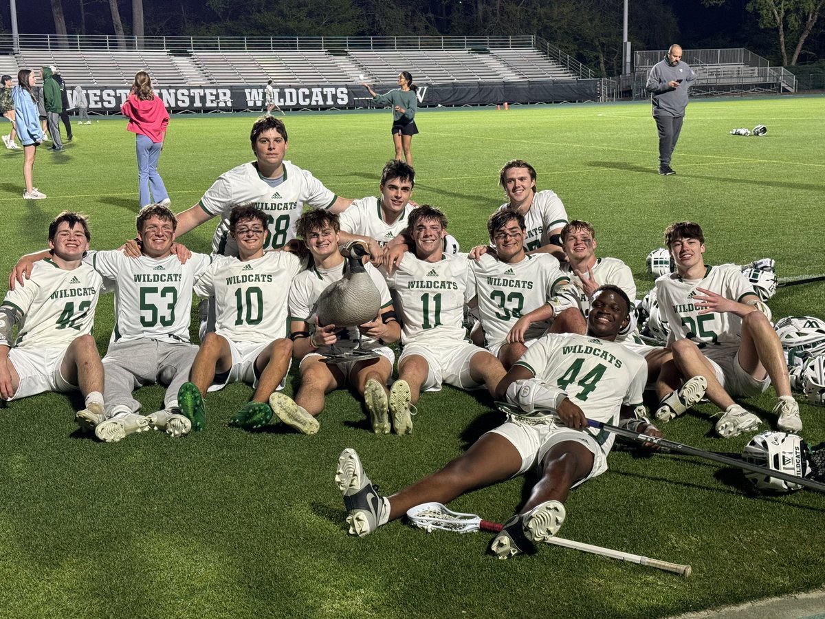 Great night for our LaxCat seniors