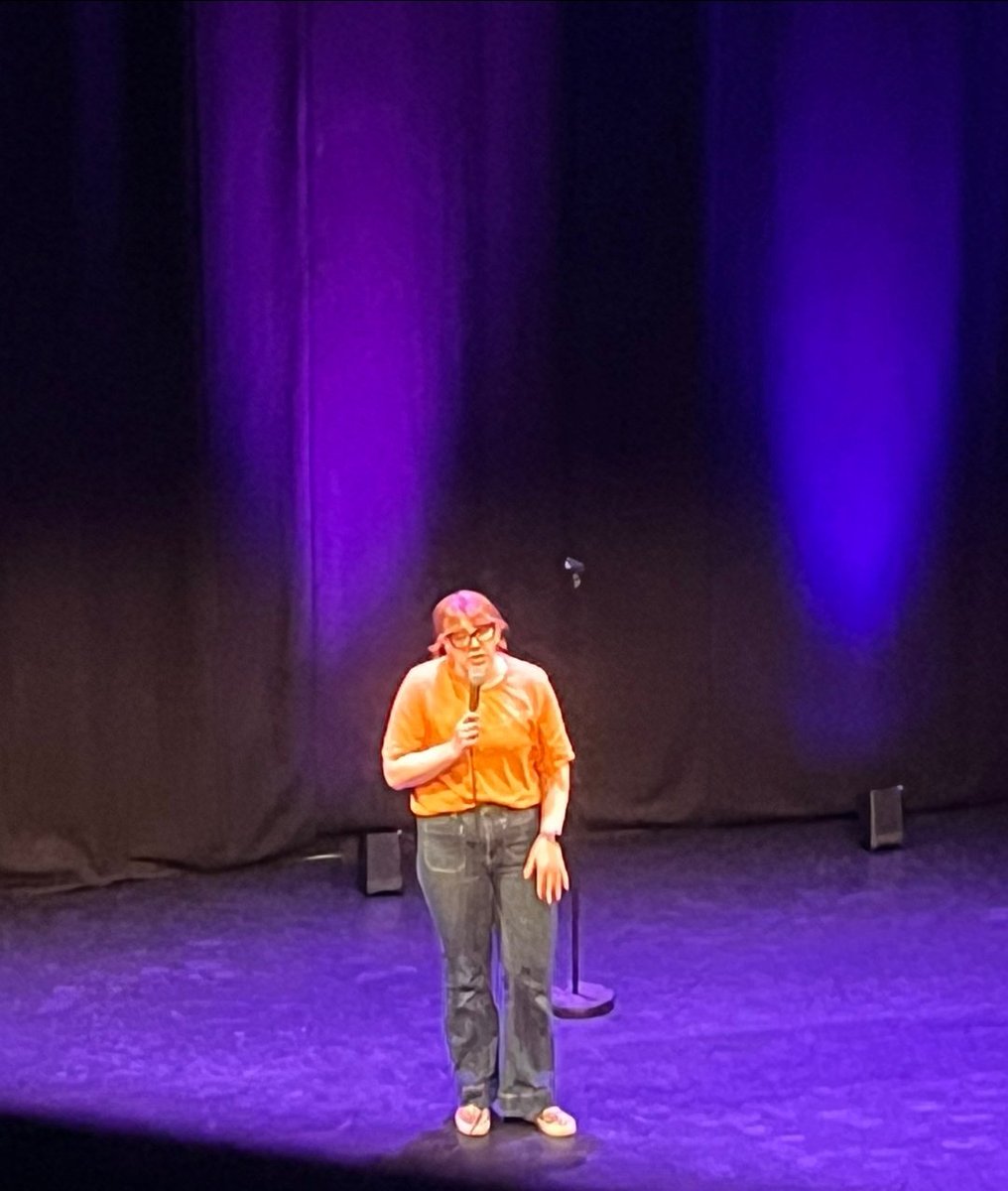 A delightful night of fabulous filth and lots of laughs @The_Lowry watching @stephencomedy and #KatieMulgrew An eye opener for young Zak on the front row with @OspreyRef and @lozjam