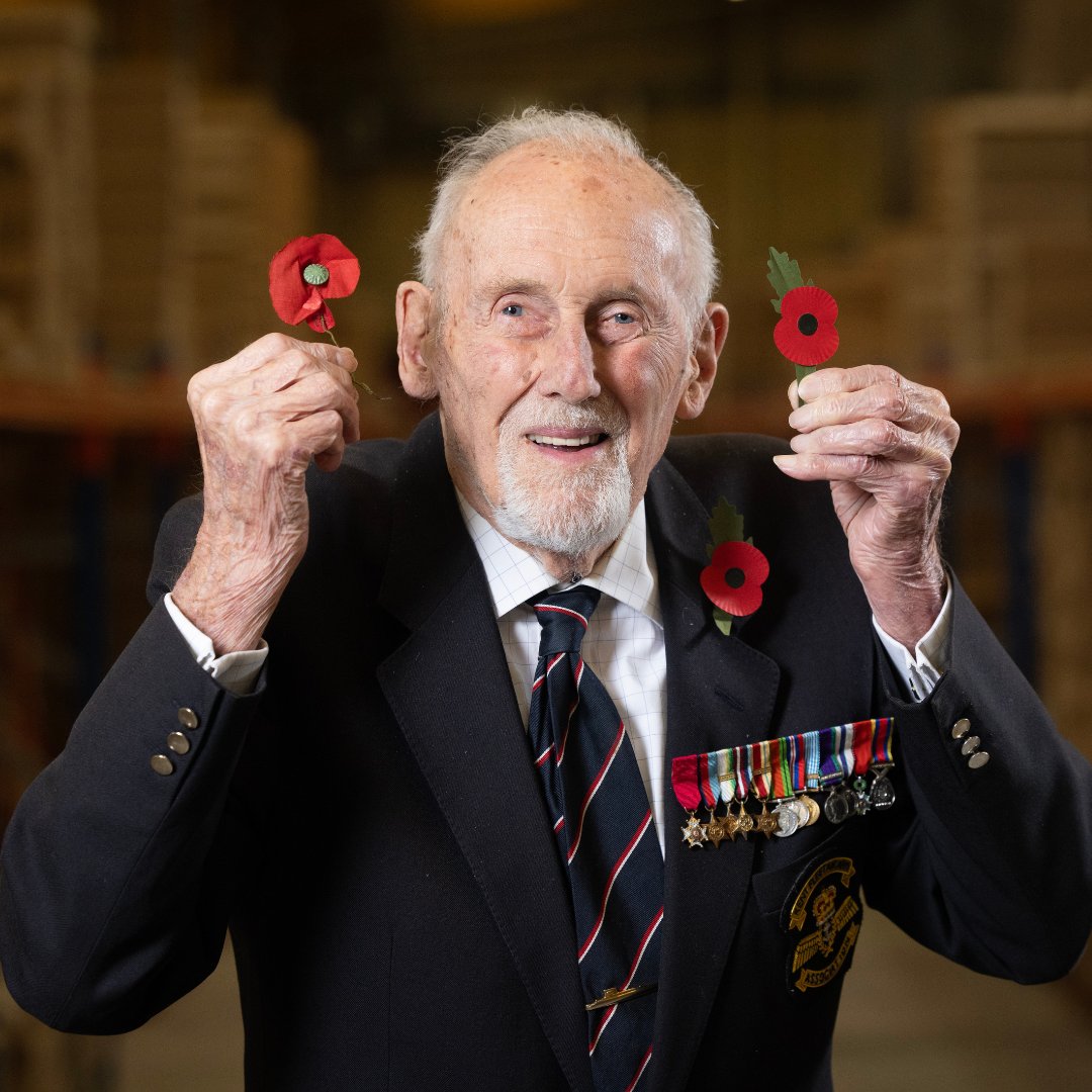 Please join us in wishing D-Day veteran John Roberts a very happy 100th birthday 🎉 On D-Day John was a Sub-Lieutenant on HMS Serapis - a minesweeper warship that defended Normandy against enemy ships and aircraft for over two weeks.