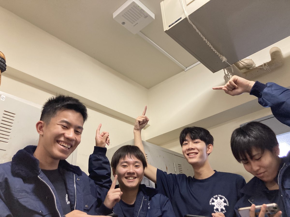 JMETS_tatekai's tweet photo. 国立館山海上技術学校生徒寮にWi-Fiが開通いたしました。今後、寮内でも通信教育や生徒たちの娯楽に活用されることになります。今回は同窓会から多額の寄付をいただき、設置する運びになりました。本当にありがとうございました。 https://t.co/LFEpKMkly2