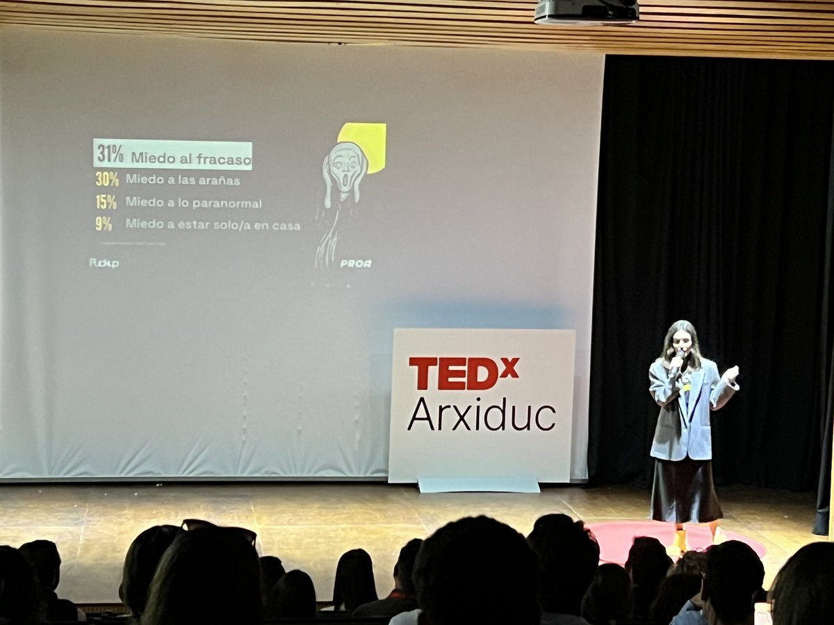 En que se parecen las arañas y el fracaso: en que provocan miedo.

Mara Cabanas - Fuck Up Nights

#TEDxArxiduc24 #TEDxArxiduc #TED
#charlasTED #tedtalks #tedtalk #tedPalma #tedMallorca
#Mallorca #tedxwomen