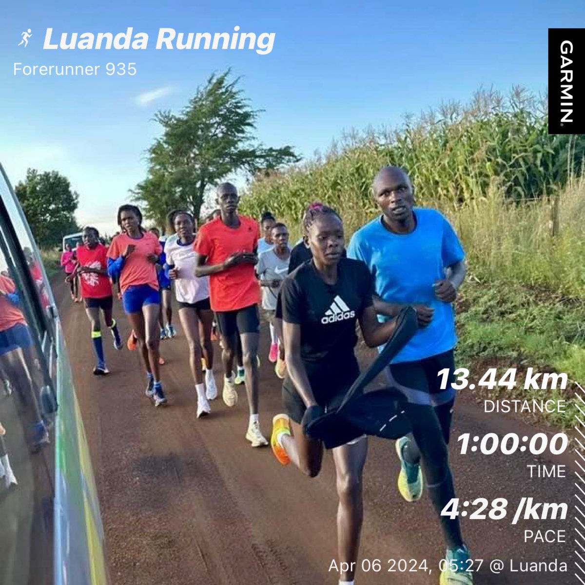 #beatyesterday #garmin Saturday morning out and back along Estrada da Samba in Luanda. 🇦🇴. We begin again. #RunRestRepeat #IPaintedMyRun #RunLuanda #RunningWithTumiSole #RunningWhileBlack #SiyasebenzaAsidlali #BonaSenzani