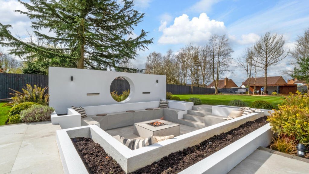 Damion Merry tweet media